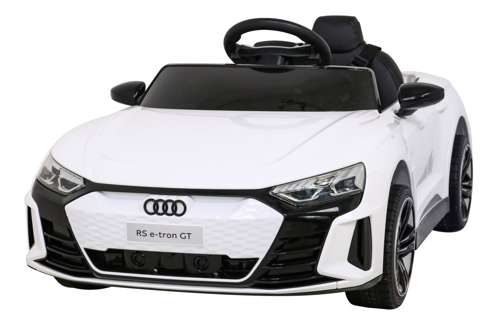 Audi RS E-Tron GT valkoinen