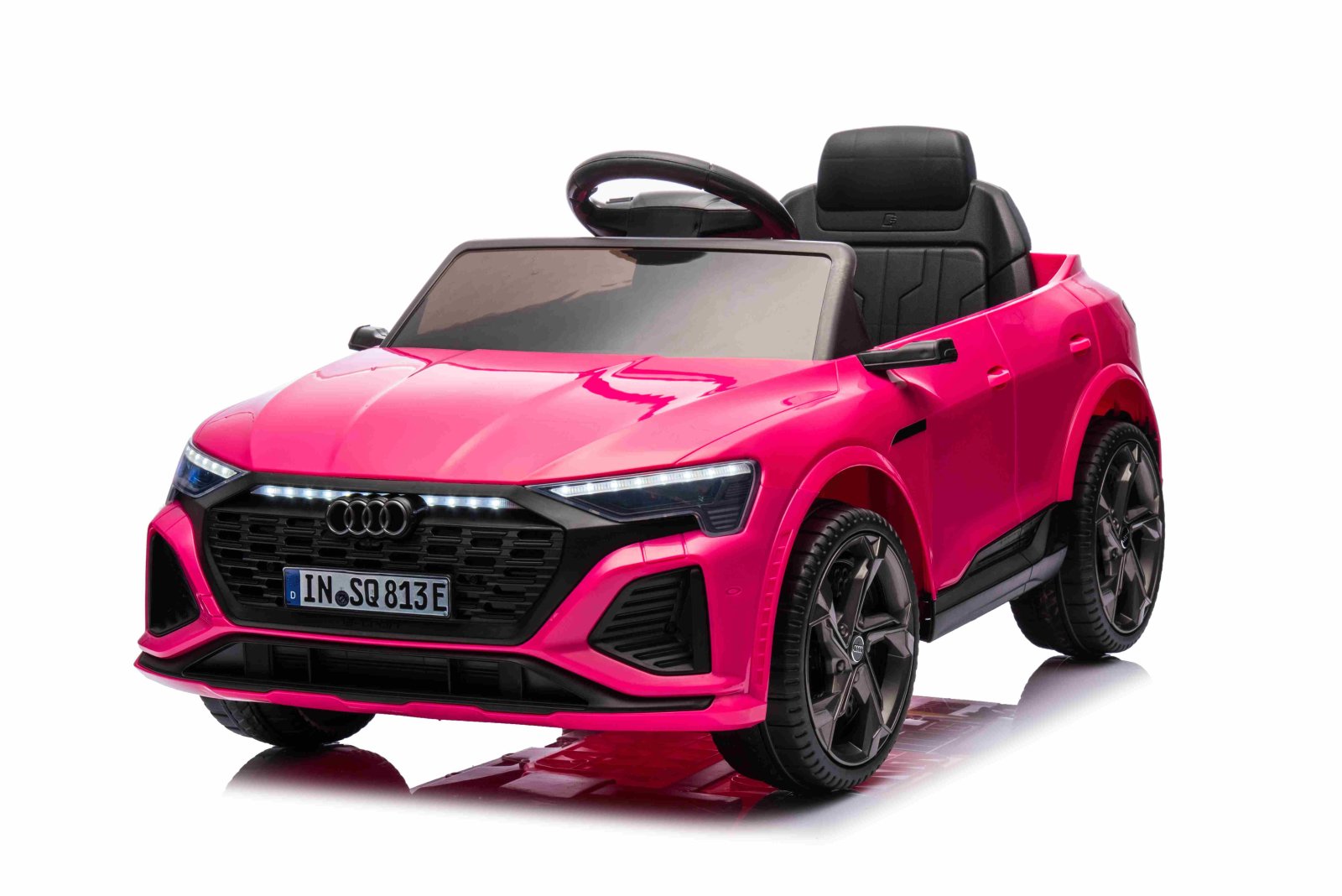 Sõiduk Audi SQ8 Roosa