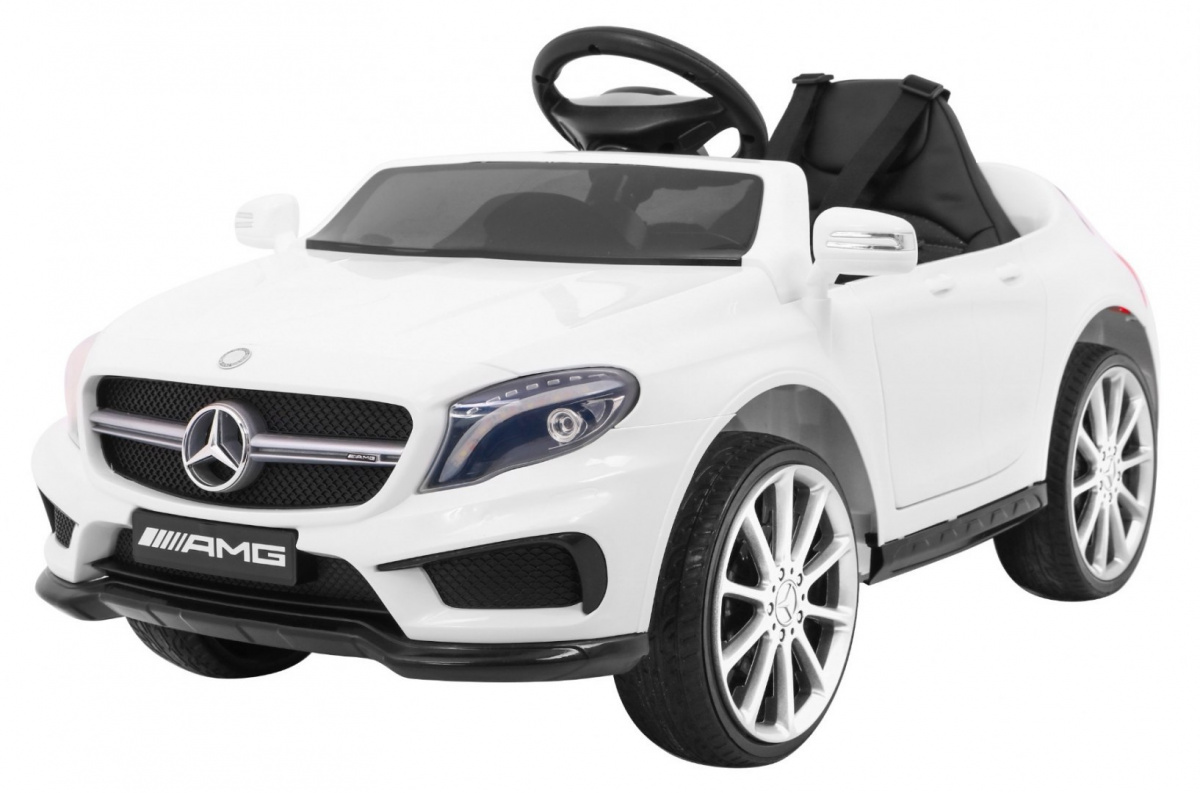 Mercedes AMG GLA-45 Valge