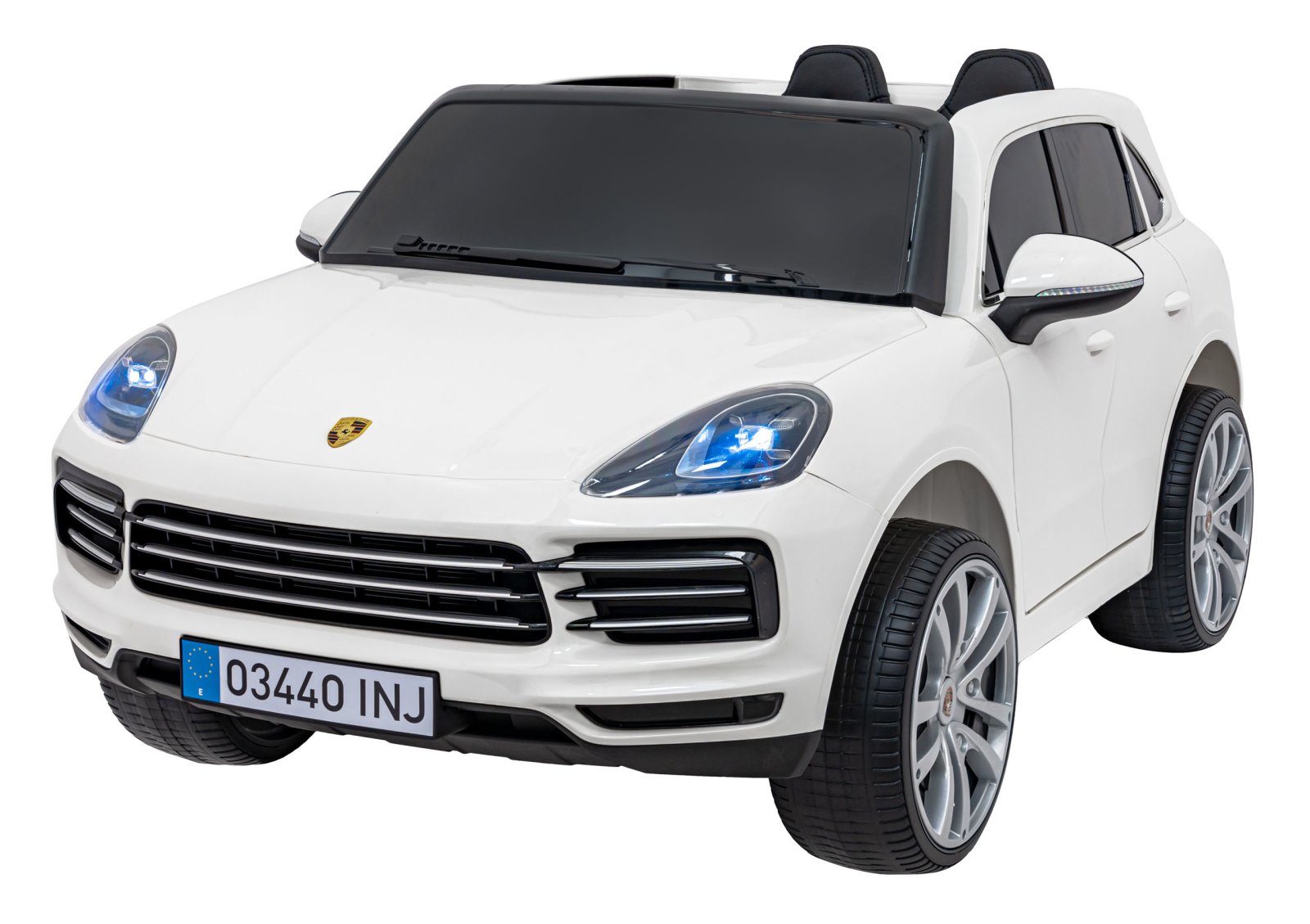 Porsche Cayenne S vehicle Painting White