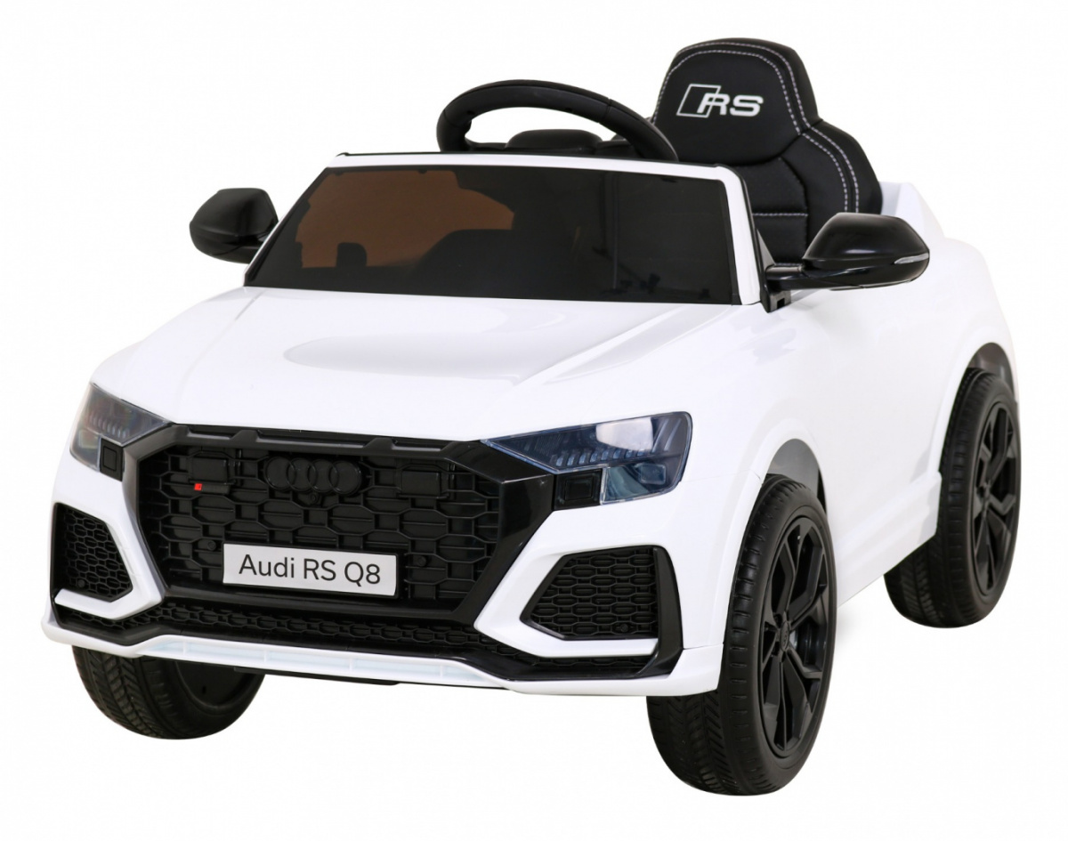 Vehicle Audi RS Q8 White