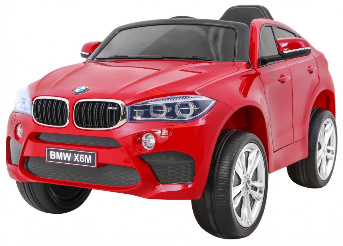 Sõiduk BMW X6M värvitud punane
