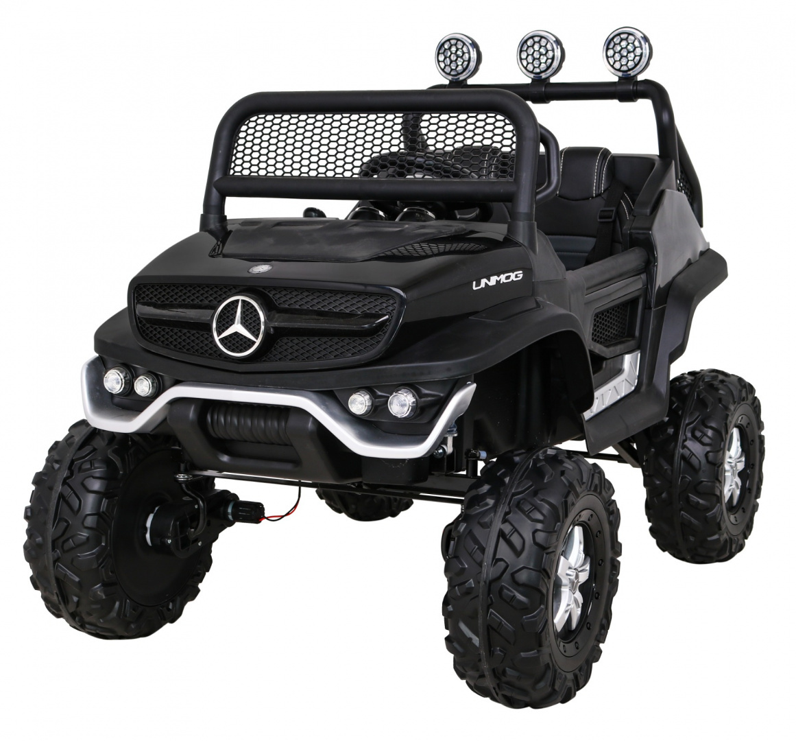 Ajoneuvo Mercedes BENZ UNIMOG Musta
